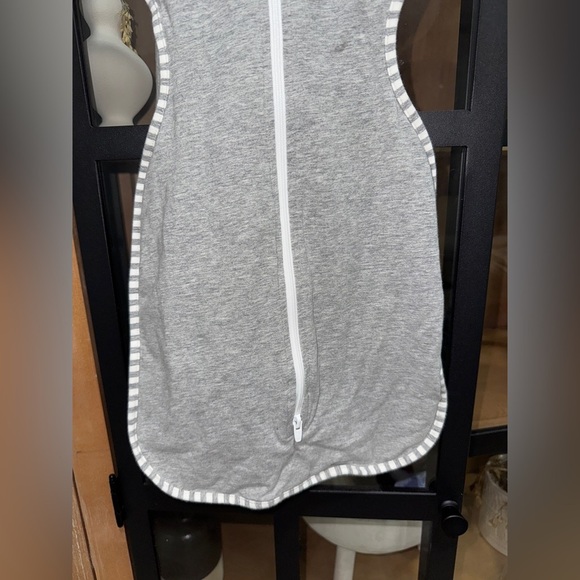 Love To Dream swaddle baby sleep sack arms up newborn size small grey - Picture 5 of 5